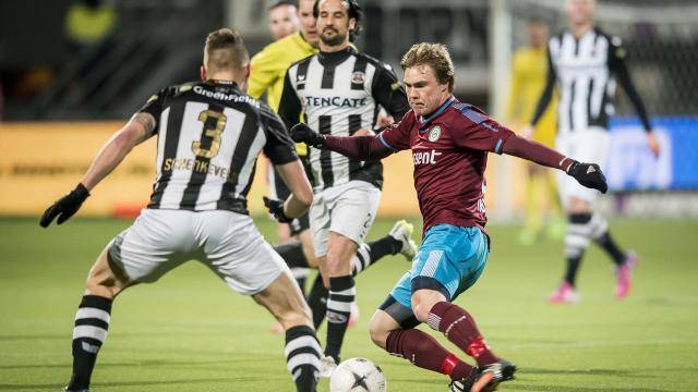 了这支年轻 了这支年轻