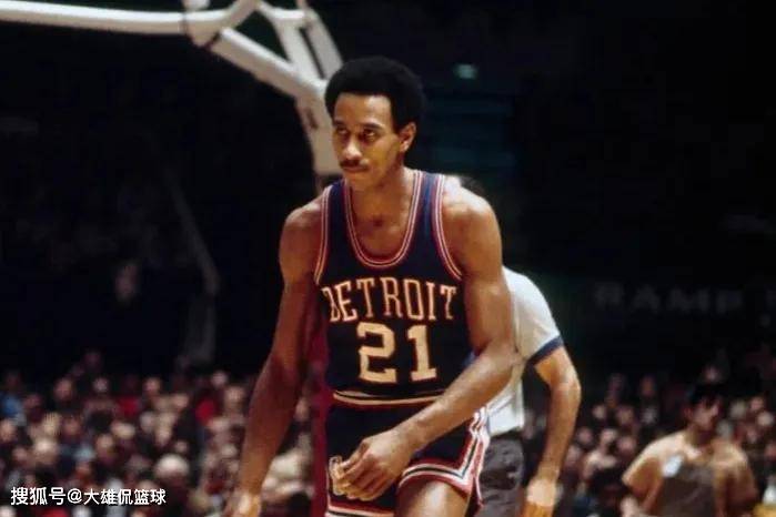 他的出现为 他的出现为