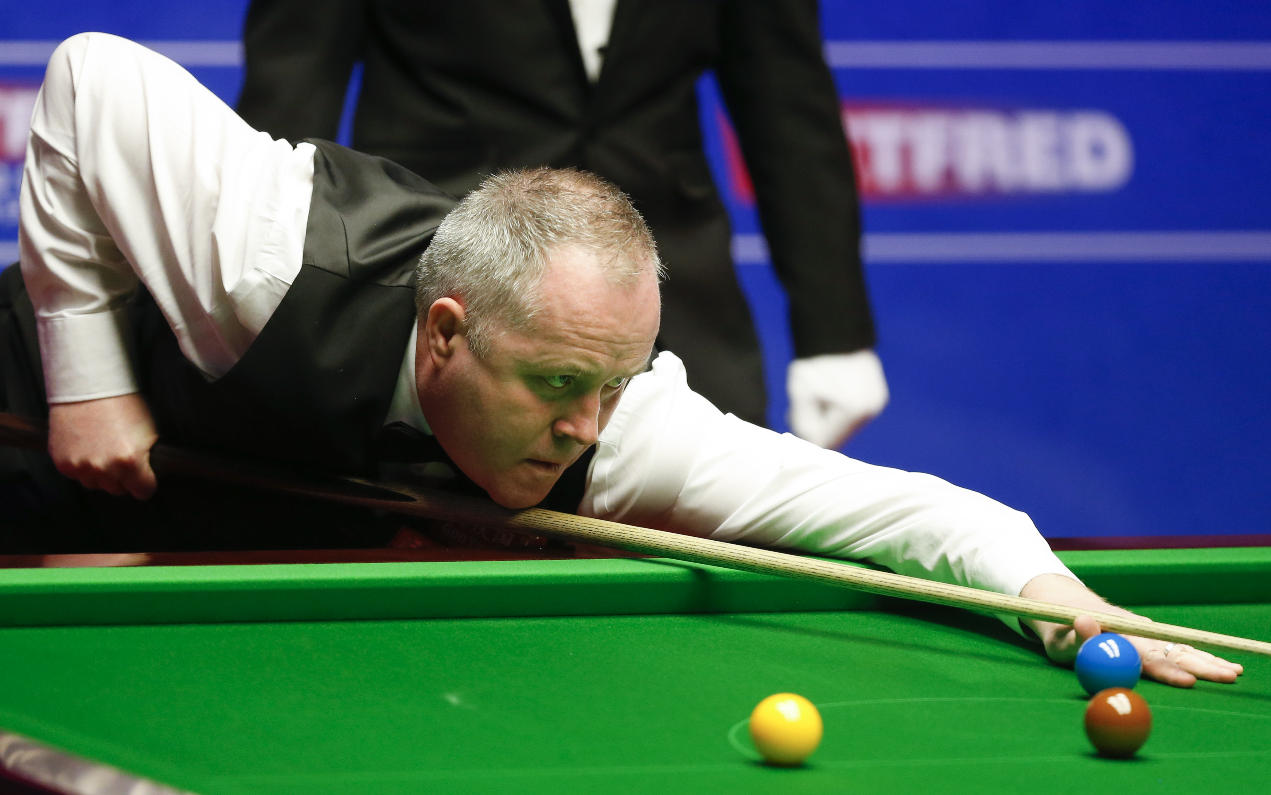 他依然保持 他依然保持