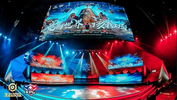 运动员中 运动员中